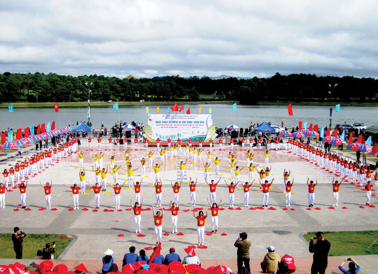 Khát vọng tuổi trẻ