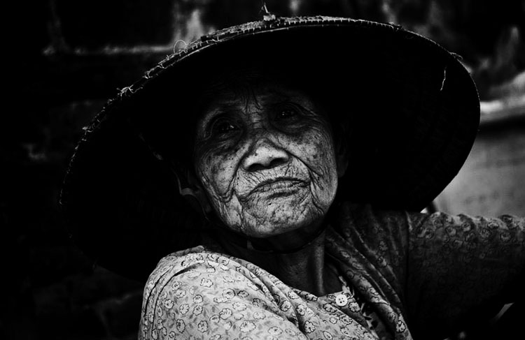 Mẹ và nỗi lo mùa dịch