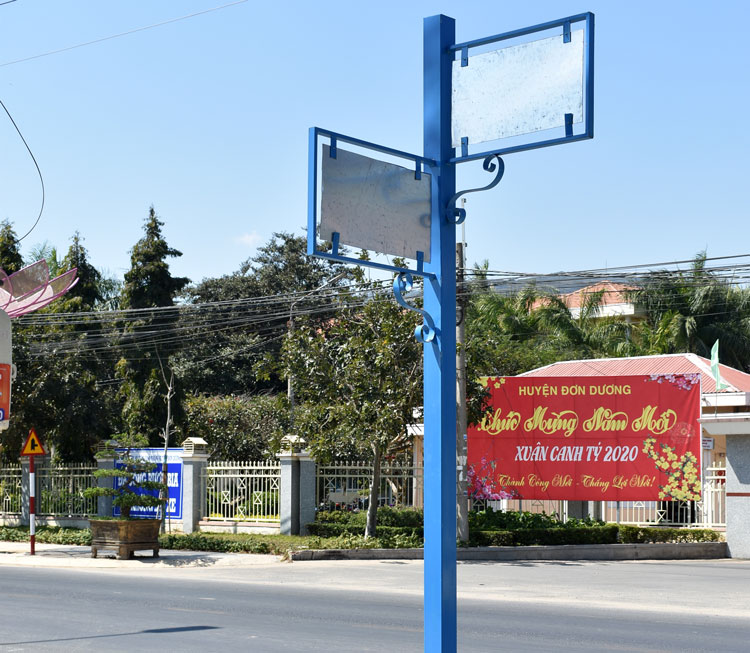 Mặt không có tên đường