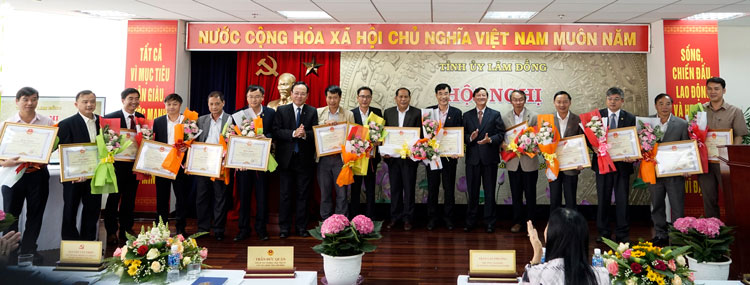 Vì mục tiêu giảm nghèo, tạo việc làm và bảo đảm an sinh xã hội