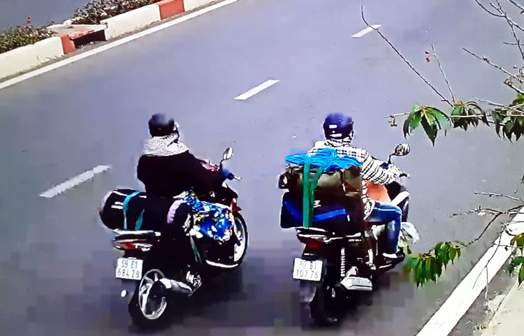 Thêm 4 nghi can trong đường dây lừa bán thuốc &quot;chữa bách bệnh&quot; bị bắt