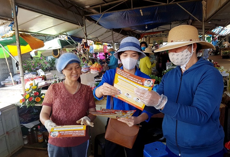 Hơn 150 đoàn viên, thanh niên TP Bảo Lộc tình nguyện đăng ký tham gia phòng, chống dịch bệnh Covid-19