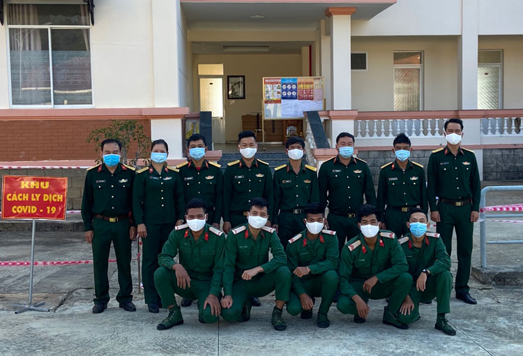 Quân y H32 một tháng sát cánh cùng F1