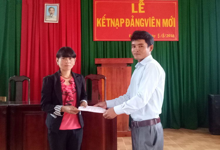 Xây dựng Đảng trong vùng đồng bào DTTS ở Đam Rông