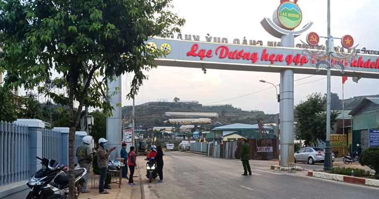 Lạc Dương: Kiểm tra, đo thân nhiệt tại tất cả các cửa ngõ vào địa phương