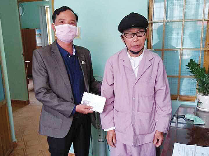 Những đốm lửa hồng