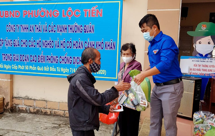 Chung tay vì người nghèo giữa dịch Covid - 19