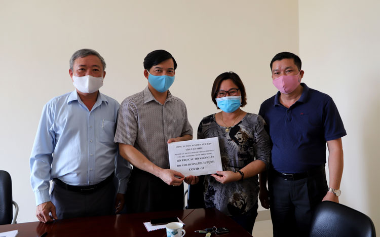 Công Ty TNHH Tôn Văn Phúc ủng hộ 10 triệu đồng