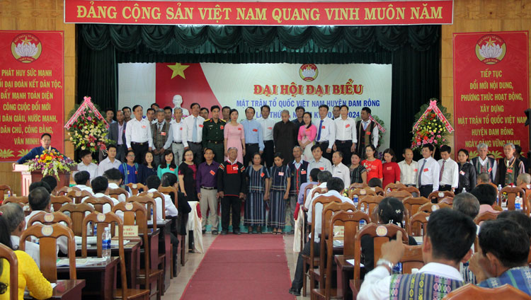 Tạo sự đồng thuận, củng cố khối đại đoàn kết toàn dân