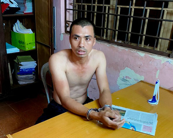Bắt đối tượng bị truy nã về tội cướp giật tài sản