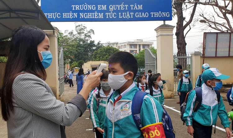 Tăng cường giám sát việc thực hiện Chỉ thị 19 trong trường học
