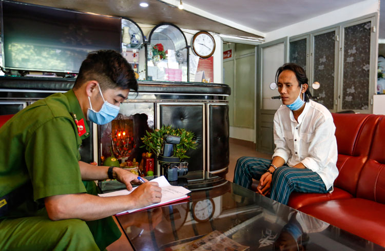 Tóm gọn ''siêu trộm'' tài sản trong khách sạn