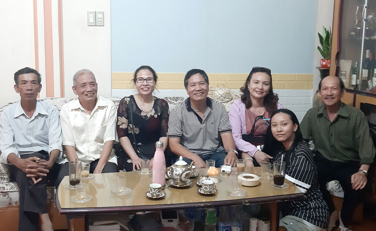 Kết nối những tấm lòng