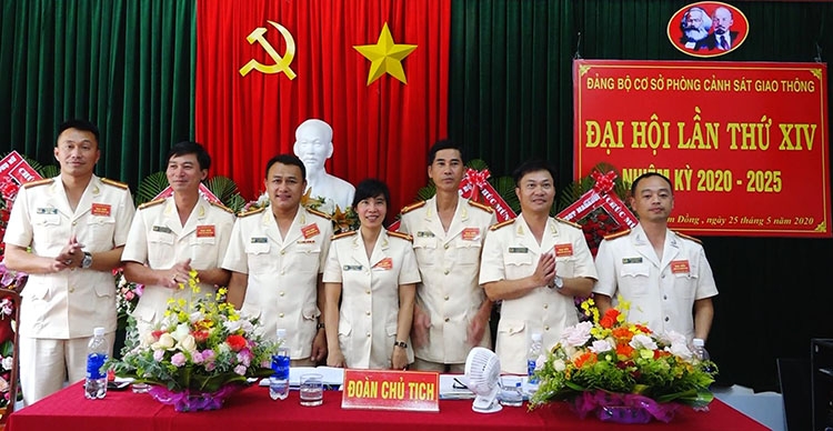 Ra mắt Ban Chấp hành Đảng bộ cơ sở Phòng PC08 khoá XIV, nhiệm kỳ 2020 - 2025