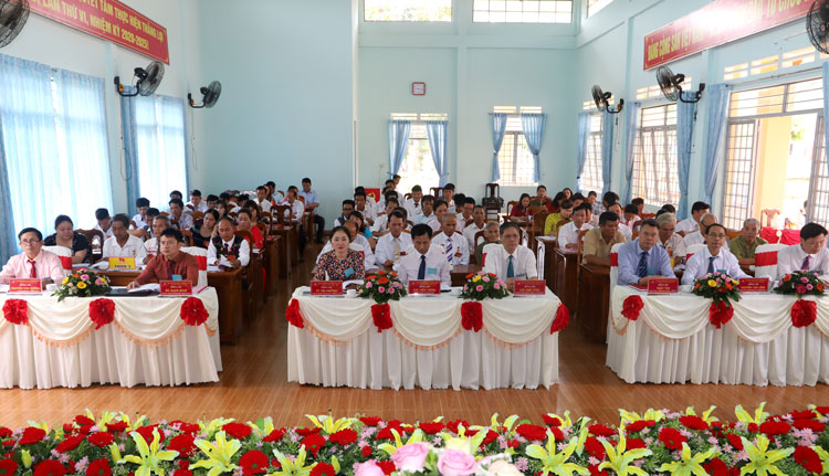 Đại hội Đảng bộ xã Đoàn Kết thí điểm bầu trực tiếp Bí thư Đảng ủy