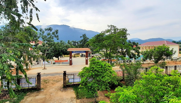 Phước Lộc giảm nghèo rất sâu