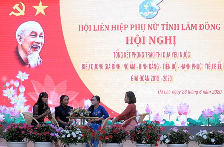 Giao lưu tọa đàm chia sẻ kinh nghiệm xây dựng gia đình “No ấm, bình đẳng, tiến bộ, hạnh phúc”