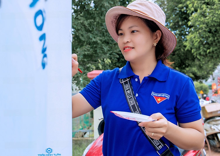 Đảng viên Phạm Thị Duyên