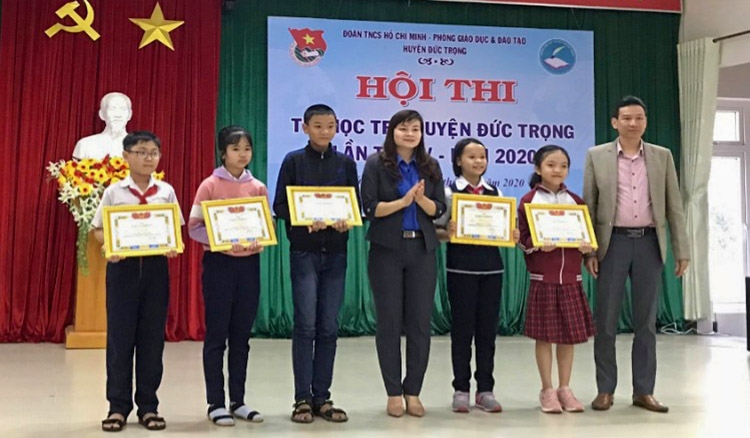 116 thí sinh tham dự hội thi tin học trẻ huyện Đức Trọng lần thứ IV