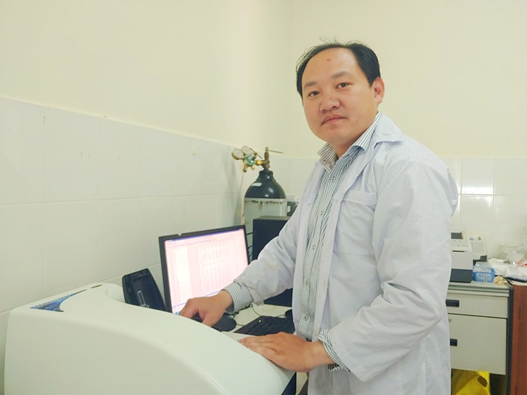 Nhà khoa học trẻ đam mê cống hiến