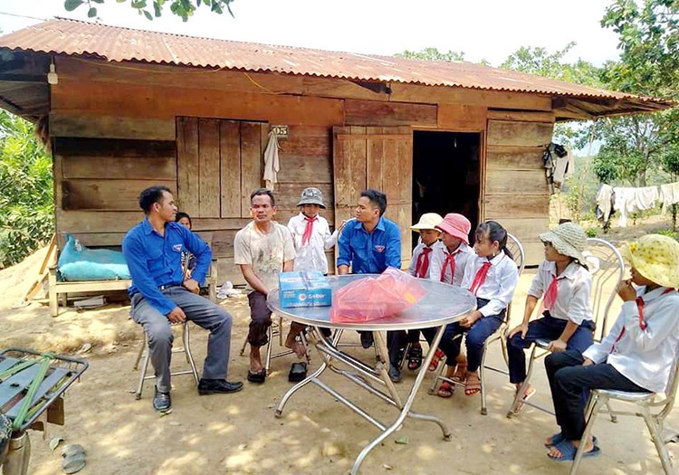 Huyện đoàn Đam Rông với những chương trình thiết thực