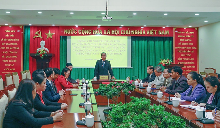 Bí thư Tỉnh ủy Lâm Đồng Nguyễn Xuân Tiến làm việc với Ủy ban MTTQ Việt Nam tỉnh 