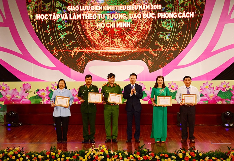 Ngành Tuyên giáo 90 năm cùng Đảng vì đất nước và dân tộc