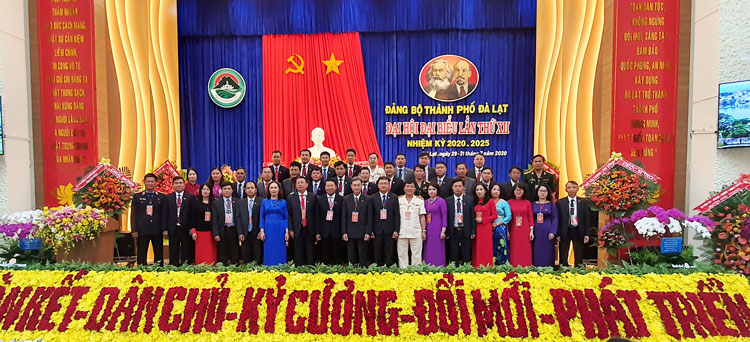 Ban Chấp hành Đảng bộ TP Đà Lạt khóa XII, nhiệm kỳ 2020 – 2025 ra mắt Đại hội