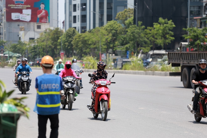 Bắc Bộ và Trung Bộ nắng nóng diện rộng