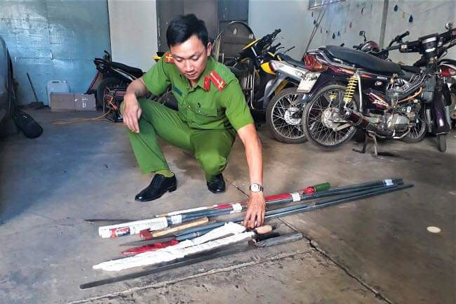 Ghi nhận mô hình đổi gạo lấy vũ khí ở Đức Trọng