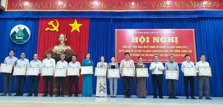 Đạ Huoai: Biểu dương các mô hình học tập tiêu biểu giai đoạn 2016 - 2020