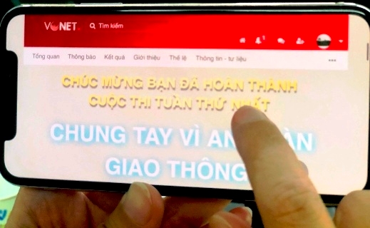 Hơn 4,3 vạn lượt thi trắc nghiệm ''Chung tay vì an toàn giao thông''