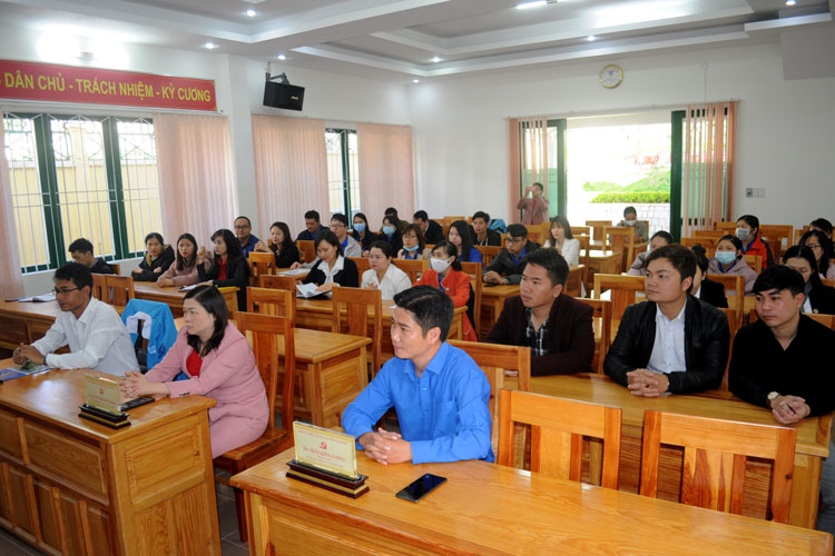 Quán triệt chuyên đề học tập và làm theo Bác cho cán bộ, đoàn viên