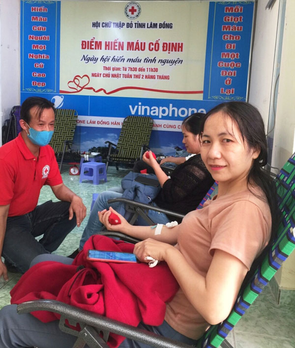 Ngày hội Hiến máu tình nguyện ''Giọt hồng Người đưa đò''