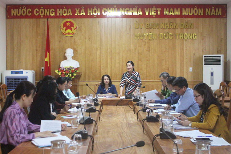 Hội LHPN tỉnh giám sát công tác bảo đảm an toàn cho trẻ em tại huyện Đức Trọng