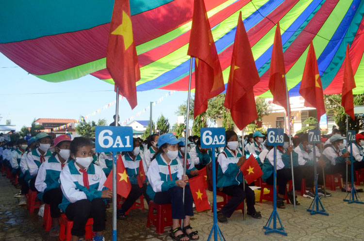 Dòng họ học tập tiêu biểu trong vùng dân tộc thiểu số