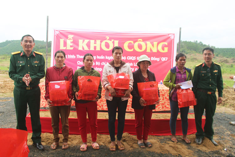 Bộ Chỉ huy quân sự tỉnh khởi công xây dựng thao trường huấn luyện