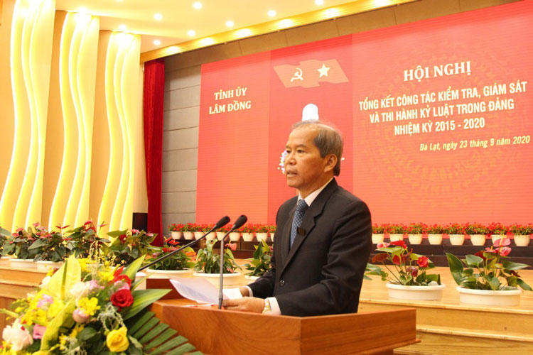 Tăng cường công tác kiểm tra, giám sát và thi hành kỷ luật trong Đảng