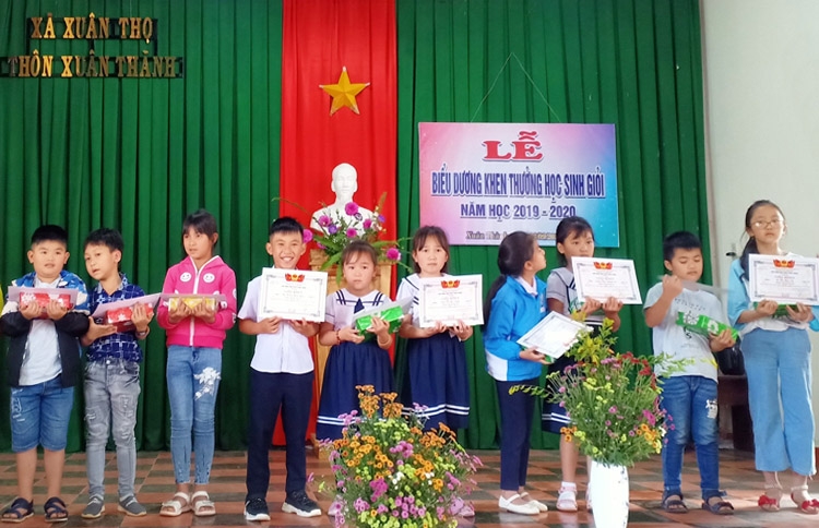 Chuyện học ở làng hoa Xuân Thành