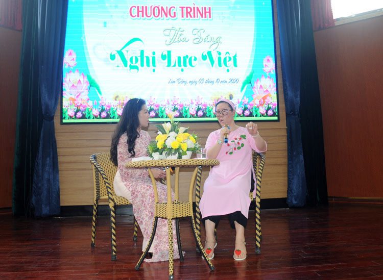 Chị Lê Dương Thể Hạnh giao lưu, truyền nghị lực sống vượt qua khó khăn cho đoàn viên, thanh niên