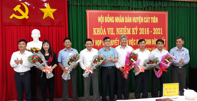 HĐND huyện Cát Tiên bầu bổ sung 2 phó chủ tịch UBND huyện