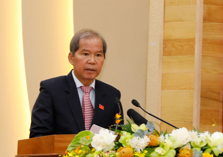 Đồng chí Nguyễn Xuân Tiến – Bí thư Tỉnh ủy Lâm Đồng khóa X điều hành công tác bầu cử Ban Chấp hành Đảng bộ tỉnh khóa XI