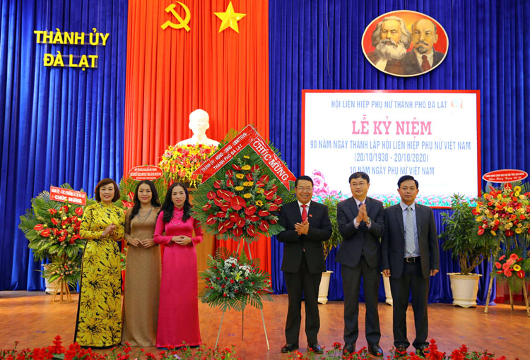 Đà Lạt biểu dương 90 gương cán bộ Hội Phụ nữ tiêu biểu, xuất sắc giai đoạn 2018 -2020