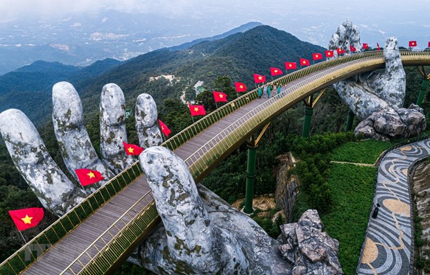 Việt Nam đã kiềm chế tốt đại dịch và đang tập trung phát triển kinh tế. 