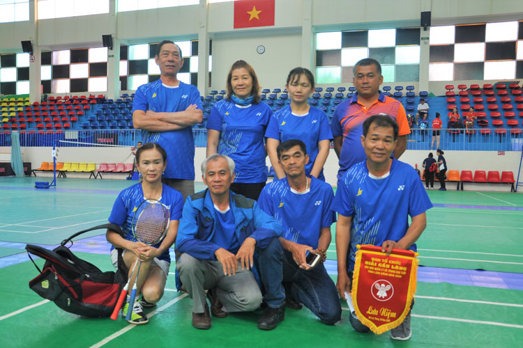 Để phong trào cầu lông Di Linh phát triển