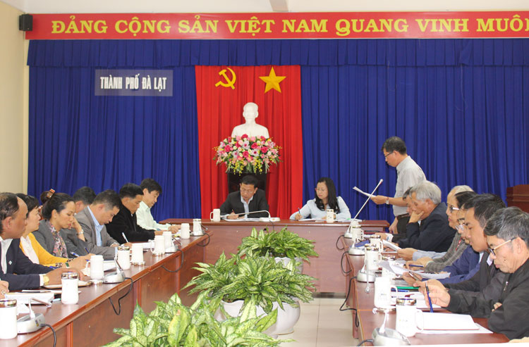 Giám sát việc phát triển nhà kính, nhà lưới tác động đến môi trường, cảnh quan đô thị thành phố