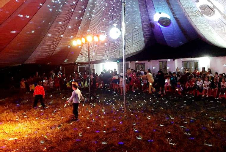 Quà Trung thu ''đi lạc''?