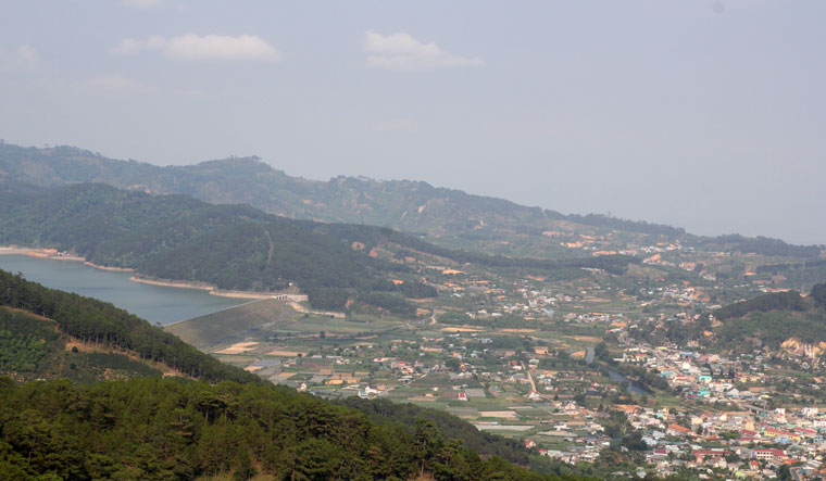 Ngẩn ngơ thị trấn cổ D'ran