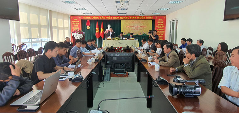 Thành lập Ban chỉ đạo xử lý vụ nhà không phép trên đất rừng