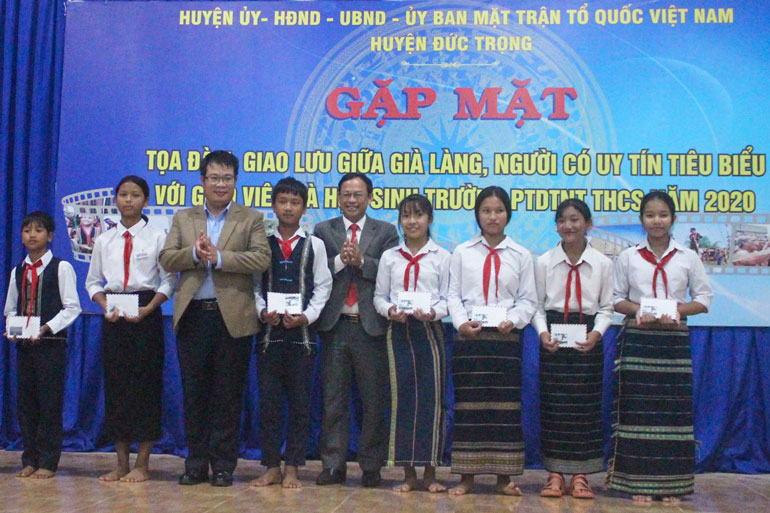 Lan tỏa phong trào khuyến học, khuyến tài